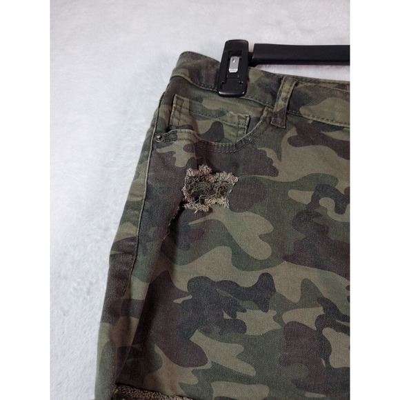 Lot‎ Of 2 No Boundaries Shorts Womens 17 Green Camo Print Button Fly Drawstring - Picture 12 of 16